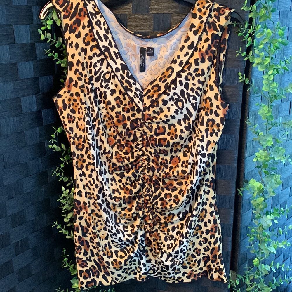 Essentials by Milano Size Medium sleeveless cheetah top with raw edge hems